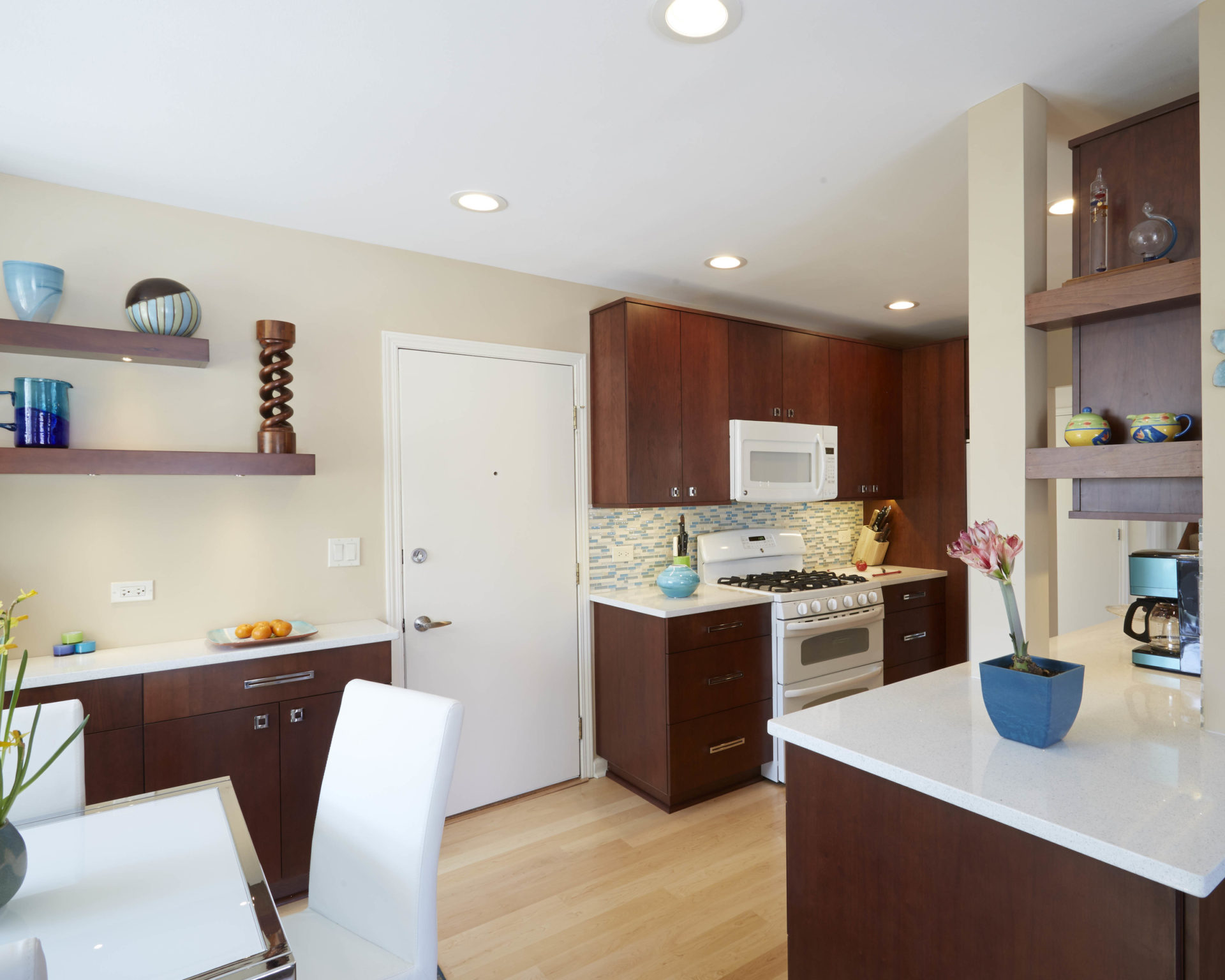 Contemporary Small Galley Kitchen Projects